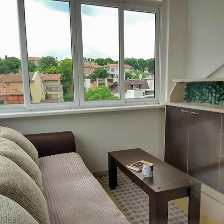 Cozy 2 Bedroom With Terrace Near The Beach And Park Apartment *