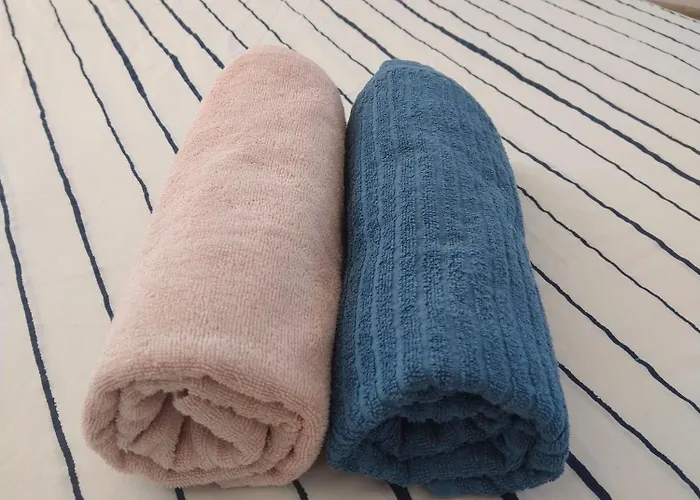 Cozy 2 Bedroom With Terrace Near The Beach And Park Διαμέρισμα