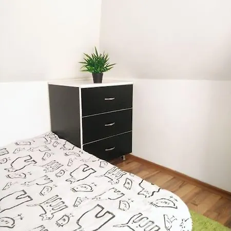 Apartment Cozy 2 Bedroom With Terrace Near The Beach And Park Varna