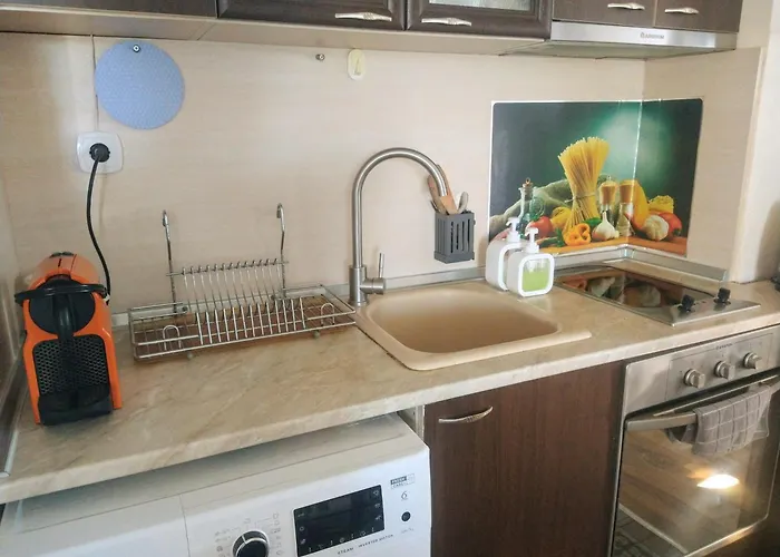 公寓 Cozy 2 Bedroom With Terrace Near The Beach And Park