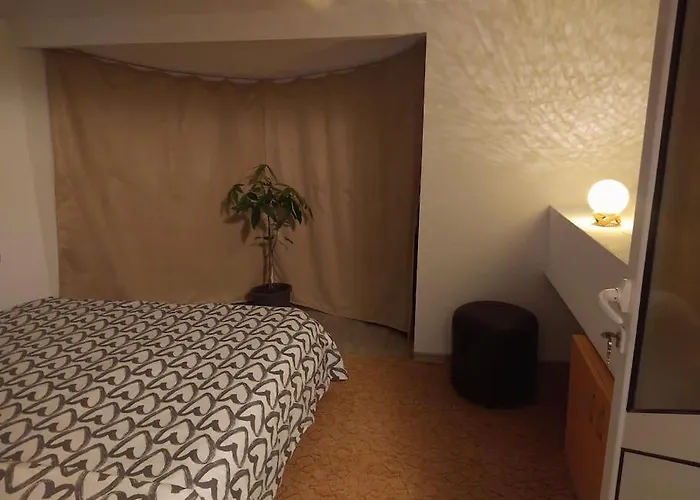 公寓 Cozy 2 Bedroom With Terrace Near The Beach And Park 瓦爾納